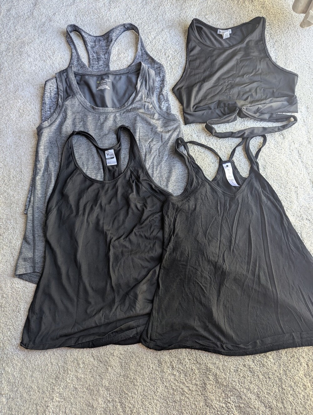 Set Of 5 : tek gear Black & Heather Gray Women's Tank Tops and Crop Bralette Set